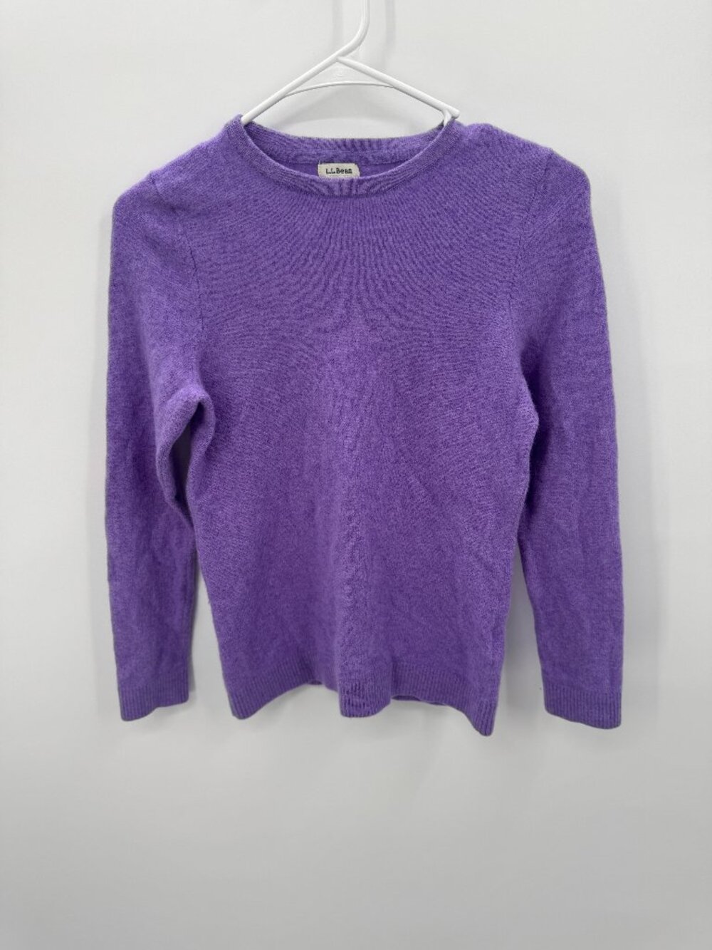 L.L. Bean 100% Cashmere Crewneck Sweater Womens Medium Purple Heather Soft Knit